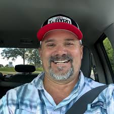 Hi there, I'm Sam — a private landlord with a range of clean and affordable  1 to 3-bedroom apartments and houses available for rent. There are no  income restrictions, and I don't