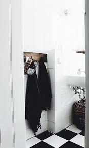 Ein kleines feines projekt für's badezimmer.servus zusammen,ihr seid hier beim michel, ein kleiner kanal, auf dem zum größten teil mit holz gebastelt wird.au. Diynstag 10 Kreativ Ideen Fur Mehr Wohnlichkeit Im Badezimmer Solebich De