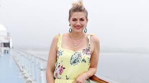 Der stammt noch aus der beziehung mit kameramann florian könig (53). Ex Gzsz Star Nina Bott Drei Kinder Sind Genug