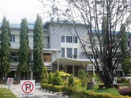 The hospital rotations are primarily in the mcgill university health centre hospitals (muhc: Ziarah Ramadhan Hospital Queen Elizabeth Abu Nuha Corner