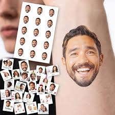 Amazon.com: 20 calcomanías de tatuajes fotográficos para despedida de  soltera para novio, tatuajes faciales personalizados para hombres,  decoraciones de fiesta de boda, divertidos recuerdos de fiesta de boda para  : Belleza y