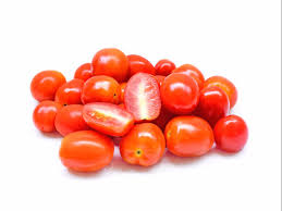 Eating grapes may slow blood clotting (because of their vitamin k content).16ask your healthcare team for advice, especially if you take blood thinners like coumadin (warfarin) and monitor your vitamin k intake. Grape Tomatoes Nutrition Facts Eat This Much