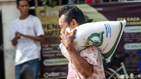 Bansos Beras Presiden Jadi Bantuan Strategis bagi Keluarga Penerima