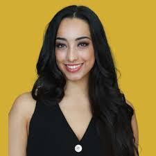 Kimberly Busick's Instagram, Twitter & Facebook