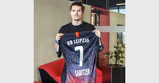 Marcel sabitzer is an austrian professional footballer who currently plays as a midfielder for rb leipzig in the bundesliga and the austria national team. Das Getragene Rb Leipzig Trikot Von Marcel Sabitzer