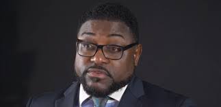 O.J." SMITH EYES A CLEAN, DEVELOPED D3