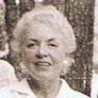 Penelope Mayo's Instagram, Twitter & Facebook