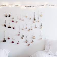 Here are the best flowers for drying and tips on how to dry flowers so they look great, not just old! 13 Pretty Things To Do With Those Dried Flowers You Ve Been Saving Creative Wall Decor Flower Wall Decor Flower Wall