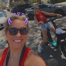 Nikki Abbott (@nikkiabbott_) • Instagram photos and videos