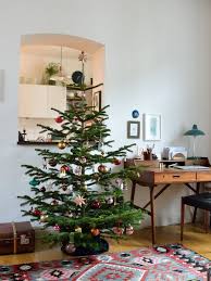 Definition, rechtschreibung, synonyme und grammatik von 'weihnachtsbaum' auf duden online nachschlagen. Die Schonsten Ideen Fur Deine Weihnachtsbaum Deko