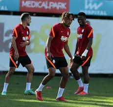 Galatasaray was humiliated in the champions league qualifier duel against psv. Jqf U17tbnaogm