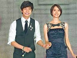 南韓明星李昇基戀情曝光，愛上了星二代李多寅，沒想到此時他的前女友少女時代成員潤娥又一次被提及。 昨日，李昇基突然被曝和李多寅已經交往了一年多。 他們因為共同的愛好而相互依戀。 他們倆都很喜歡打高爾夫，去年開始接觸，公開戀情後，也引發了網友的熱烈討論。 李多寅也是一名. ç§˜æˆ€å››å€‹æœˆå…å…'æŽæ˜‡åŸºèªæ‹æ‹– è˜‹æžœæ—¥å ±