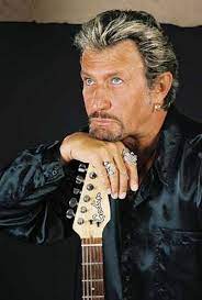 Cet artiste à part entière ne se contente pas de ressembler au grand chanteur, il plonge son public dans une ambiance unique à travers ses spectacles hommage à johnny hallyday. Sosie Johnny Hallyday Champion De France Sosie Par Richy Hallyday