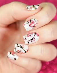 Every detail matters on prom night. 30 Classy Nail Art Ideas For 2018 Style2 T