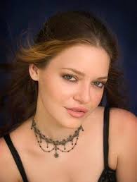 Emma Eden Ramos Interviews Poet Brooke Elise Axtell