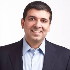 10 Fis Executives & Org Chart