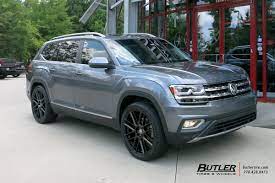 Vw Atlas With 22in Tsw Mosport Wheels Volkswagen Car Volkswagen Touareg Mitsubishi Outlander Sport
