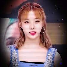 17일 에스파(카리나, 윈터, 지젤, 닝닝) 새 싱글 '넥스트 레벨(next level)' 발매 기념 온라인 기자간담회가 진행됐다. ì—ìŠ¤íŒŒ ìœˆí„° ê·¼í™© ìŠ¤í€˜ì–´ ì¹´í…Œê³ ë¦¬