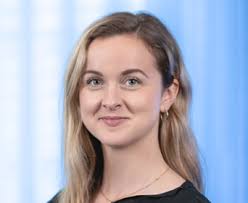 Hannah Burrows's Instagram, Twitter & Facebook