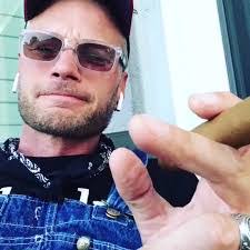 Larry Alsup's Instagram, Twitter & Facebook