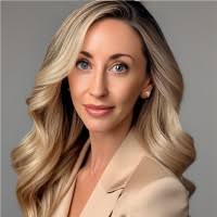 Stephanie Priser's Instagram, Twitter & Facebook