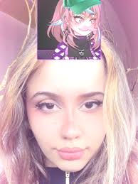 Emikukis Cuerpo Video