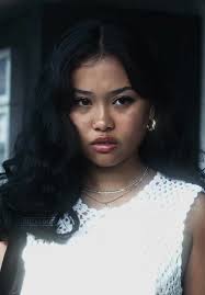 who is she #carlieverythingnow #everythingnow #everythingnowedit #fyp  #netflixedit #jessiemaealonzo #carli