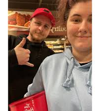 Who can paint a picture in Cole Harbour?