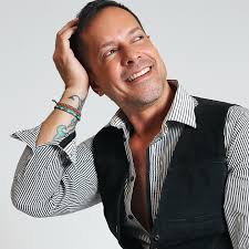 Natasha Ortiz y Erika Andujar presentaron una comedia NO APTA PARA  CHANGUITOS donde el mundo lo pusieron al revés en el mejor café teatro de  Puerto Rico Punto Fijo.