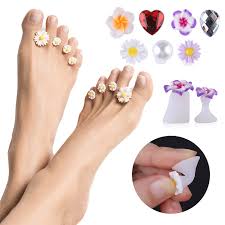 This adorable flower nail art is so easy to do, and gives a fabulous effect. 8pcs Set Toe Silicone Separator Nail Art Diy Tool Pedicure Flower Waterdrop Crystal Diamond Pearl Separator Foot Care Tools Toe Separators Aliexpress