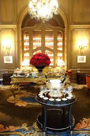 Ritz Paris Gouter A La Francaise Au Salon Proust Le Blog De Lili Ritz Paris Hotel Des Invalides Interieurs Du Chateau