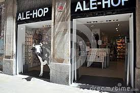 Easy drinking amber ale born in colorado. Barcelona Spain With The Cow Sculpture On Display At The Local Shop Spain Spain Travel Barcelona