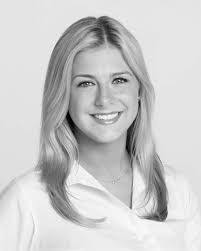 Charlotte Washburn's Instagram, Twitter & Facebook