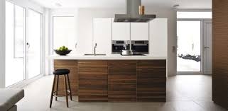 In den möbeln und küchen von mondo spiegelt sich das exzellente zusammenspiel von form, funktion, design und qualität wieder. Bulthaup B1 Luxury Kitchen Design Kitchen Design Modern Kitchen Design
