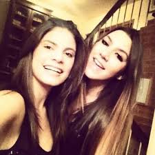 Claudia Toth (@Clototh)