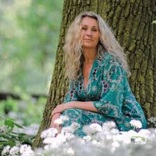 Finding your spirit guide, which can be purchased at a lower price at thriftbooks.com. Christine Arana Fader Facebook