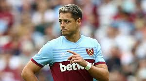 View the player profile of sevilla forward chicharito, including statistics and photos, on the official website of the premier league. Chicharito Transfer News Mexico Star Arrives In Sevilla Ahead Of La Liga Return Goal Com