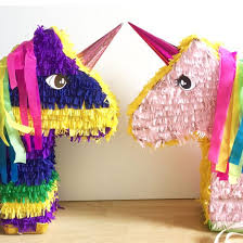 Einhorn Pinata Selber Machen Basteln Mit Kindern Kindergeburtstag Einhorn Geburtstag Party Kleine Geschichten03 Hustensaft Pinata Selber Machen Einhorn Pinata Und Einhorn Geburtstag