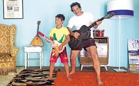 See more of δημητρησ κολλατοσ on facebook. H Zwh Moy Me Ton Alkh Ths Broxhs Espresso