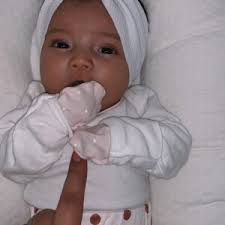 White Messy Baby Headwrap, White Shredded Baby Bow, White Baby Headband,  Baby Head Wrap, White Headwrap, Toddler Bow, Newborn Bow Headwrap