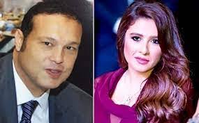 اعتادت الفنانة ياسمين عبد العزيز مشاركة جمهورها بصور وفيديوهات من بعض اللحظات المميزة التي تجمعها بزوجها الفنان أحمد العوضي. 0u9y4xeukdx Dm