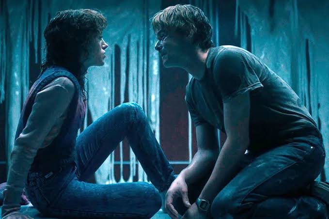 Charlie Heaton Says Jonathan and Nancy's Final “Stranger Things” Storyline  Felt 'Honest' (Exclusive) - Yahoo News UK