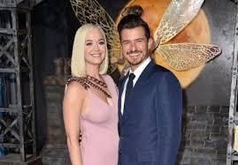 Epingle Sur Celebrites Stars