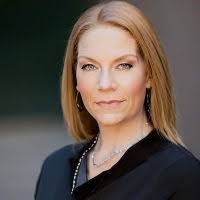 Elizabeth Overturf's Instagram, Twitter & Facebook