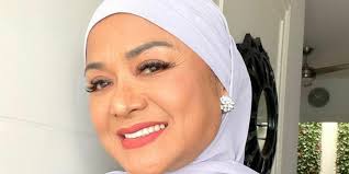 Betharia Sonata Terkena Stroke, Leon Dozan: Mama Sempat Pingsan