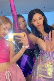 This aespa profile includes names, pictures, birthdays, and positions (leader, rapper, vocals, dancer the current aespa members are: How Aespa Members Were Discovered Yaay K Pop