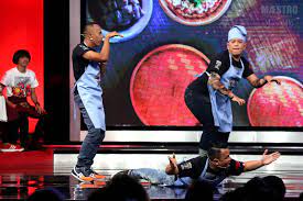 Program terbaru di saluran astro warna, muzikal lawak superstar 2019 bermula 28 jun ini. Super Spontan Xtravaganza Minggu 2