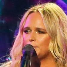 Miranda Lambert's Acoustic Spin