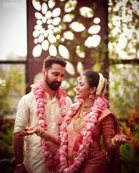 8 Flower Garlands For Indian Weddings Ideas To Steal The Show