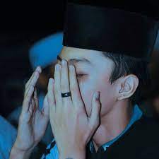 Jangan lupa like fanspage ya gaes butuh 50.000 follower yang like semoga masuk surga. 22 Ide Gus Azmi Fotografi Remaja Gambar Teman Fotografi